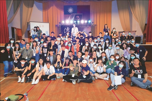 社團負責人交棒盼傳承淡江精神