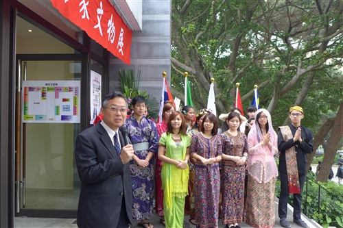The 2013 International Student Cultural Exhibition