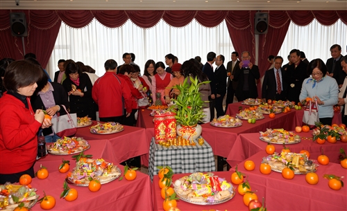 本校舉行104年新春團拜茶會。