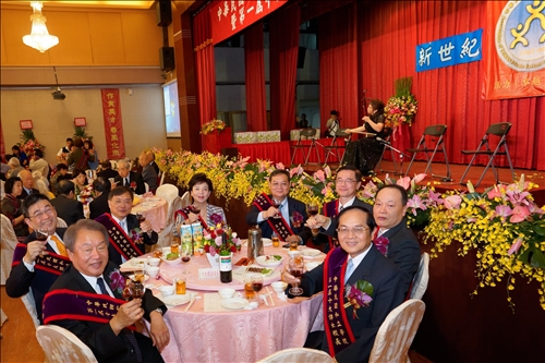 賀！張校長榮獲中華民國私立學校十大傑出校長獎