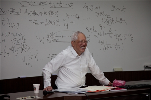 A Famous Probabilist Talks at Tamkang