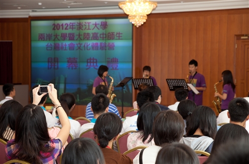 The 2012 Taiwanese Culture Camps
