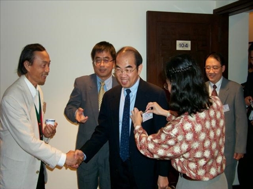 賀！本校金鷹獎傑出校友吳茂昆榮任教育部長