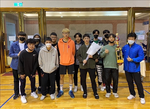 全國羽球邀請賽 本校男子組再奪冠