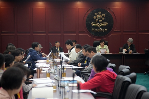 第127次行政會議移師花蓮縣政府舉行。