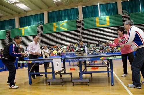 大專校院教職員工桌球錦標賽上週末在本校開打。
