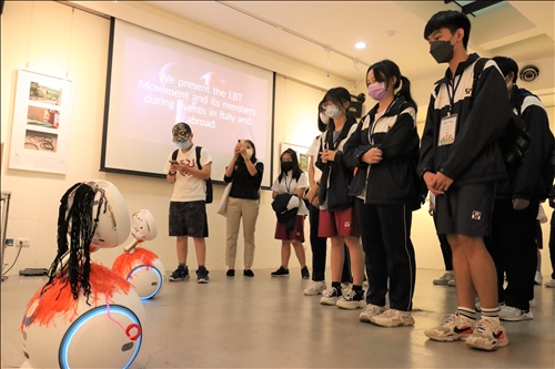 大手牽小手 本校境外生與淡水商工歡樂知性交流