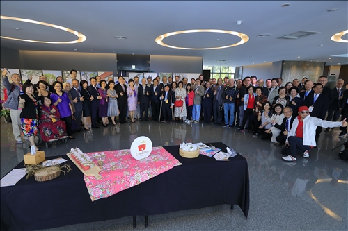 百位校友聚首69週年校慶歡迎茶會