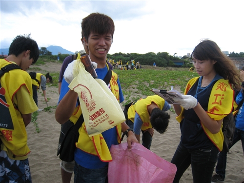 Cleaning Up the Beaches for a Better Future