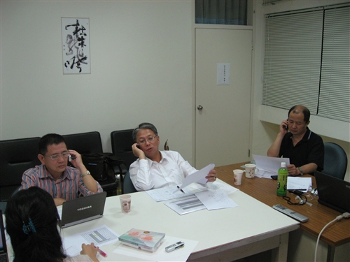 資訊工程學系將於今年校慶日舉辦「創系四十週年－團團圓圓千人同學會」，本活動動員了近百位校友及師生組成「宣達團」，共同喚起校友們往日在淡江的記憶，重返資訊人的「光陰的故事」。