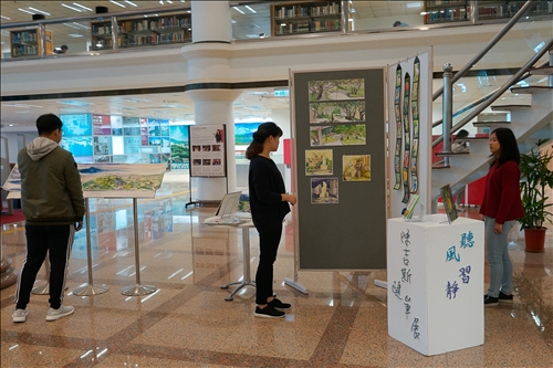 圖書館多元展覽 人資相遇的場域