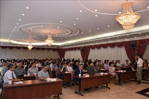 A Special Lecture on Air Quality and Energy Resources