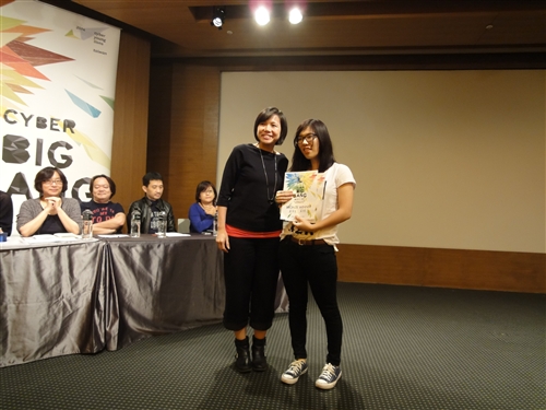 資傳系學生及校友、統計系學生榮獲台灣社群媒體大賽佳績。