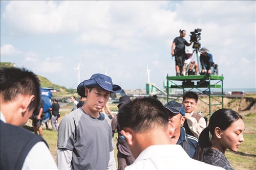 拍攝70週年校慶紀錄片 許明淳用影像傳遞記憶