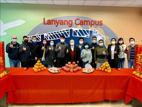 蘭陽校園大合照