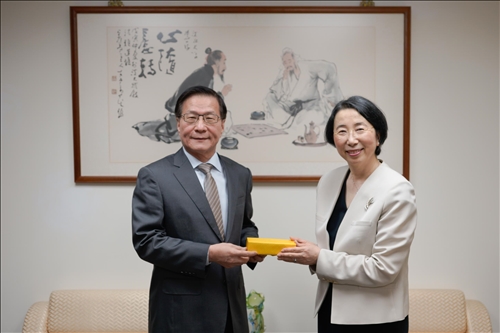 Strengthening Ties with Tsuda University, Japan