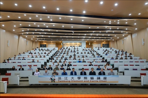 8-108年11月6日上午第15場「熊貓講座」於淡水校園守謙國際會議中心有蓮廳舉辦，與會師生約220人。(馮文星攝影)