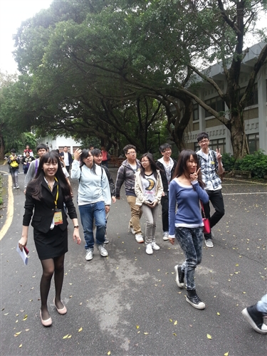 A Visit from HK High School Students