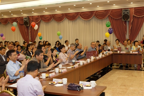 本校舉辦「104學年度第2學期榮退同仁歡送茶會」。