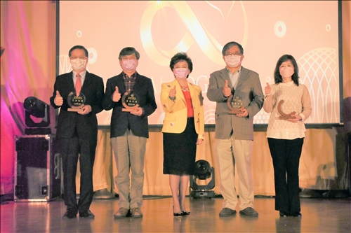 專任教師專題研究績優獎