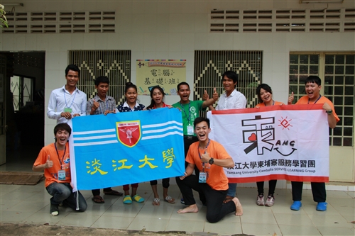 本校柬埔寨服務學習團第9度赴柬國服務。