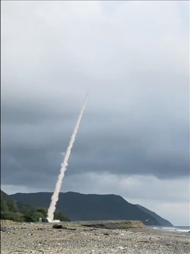 First among Private Universities: Department of Aerospace Engineering Successfully Launches Independently Developed Rocket