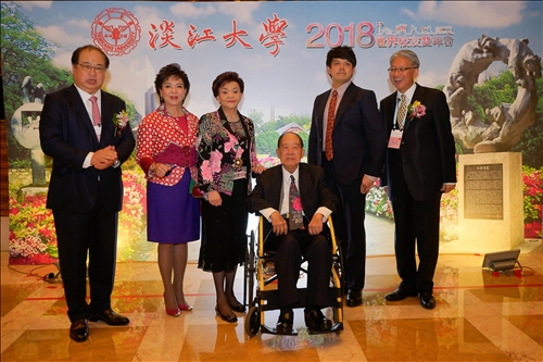 恭賀張創辦人伉儷雙壽華誕