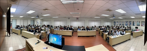 育成創業團隊遴選決賽開幕大會合影