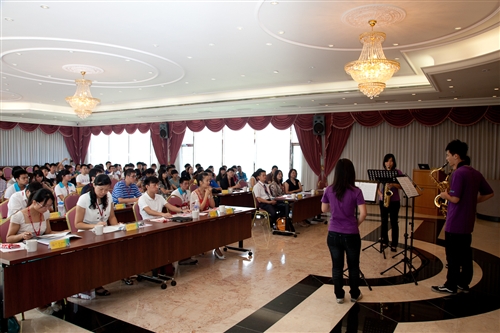 The 2012 Taiwanese Culture Camps
