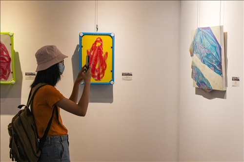 觀展