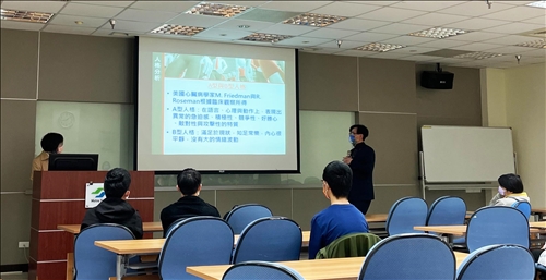 Metaverse Introduction, Science Popularization, and Personal Branding, High School Camp Presenting the Diversity of Tamkang