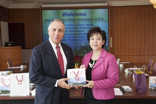 New SF State President Visits Tamkang