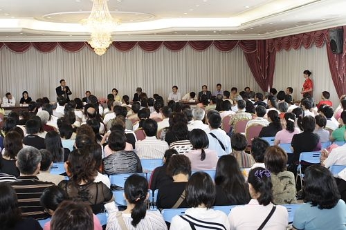 96學年度新生開學典禮暨入學講習於11及12兩日在淡水校園舉行，校長張家宜親臨主持，新生登上克難坡開啟三環五育的教育大門。