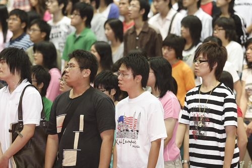 96學年度新生開學典禮暨入學講習於11及12兩日在淡水校園舉行，校長張家宜親臨主持，新生登上克難坡開啟三環五育的教育大門。