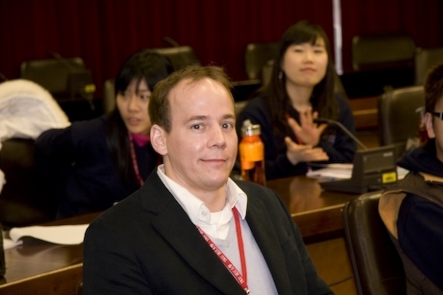 「淡江大學與世界發展青年學術營」「英語與國際文化研習營」近日於淡水校園展開，提升學生國際視野與能力，並落實跨越國界、領域及文化的藩籬而進行的集體協作。