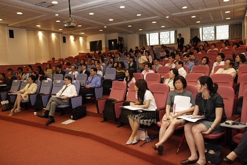 本校與中原及實踐大學舉辦「走出校園：服務學習與高等教育論壇」，讓教育部要求各校開設「服務學習課程」的政策更具深度化。