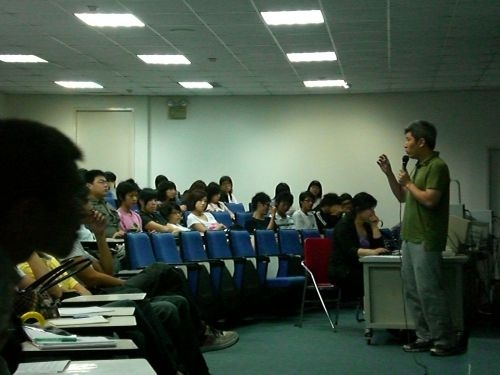 Cool Taiwan 行動！本校未來學研究所與水環系合辦「全球暖化」環境論壇，邀請專家學者討論溫室效應如何破壞生態，以及人類應該採取何種行動來保護地球。