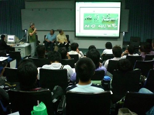 Cool Taiwan 行動！本校未來學研究所與水環系合辦「全球暖化」環境論壇，邀請專家學者討論溫室效應如何破壞生態，以及人類應該採取何種行動來保護地球。