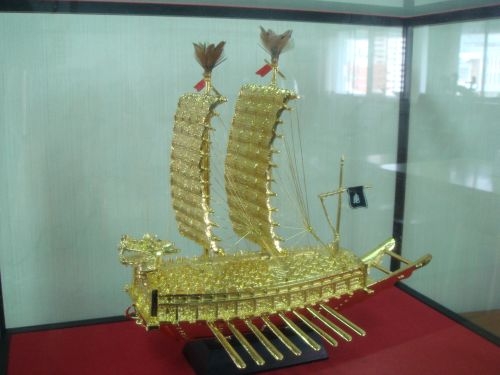 「龜殼船多重？海博館邀你猜一猜」活動，自即日起至本月30日止，只要猜出這艘「龜殼船」的重量，就可以得到優厚的獎金。