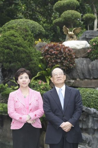 創校57週年校慶之重點活動於11月3日在淡水校園熱鬧展開，呂秀蓮副總統、李登輝前總統蒞臨本校，分別參加慶祝大會並致詞、國際學術研討會專題演講。