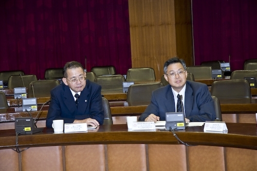 日本國立九州大學校長Tisato Kajiyama 博士蒞校拜會本校張校長家宜，並洽談兩校國際學術合作交流事宜。