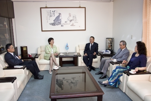 日本國立九州大學校長Tisato Kajiyama 博士蒞校拜會本校張校長家宜，並洽談兩校國際學術合作交流事宜。