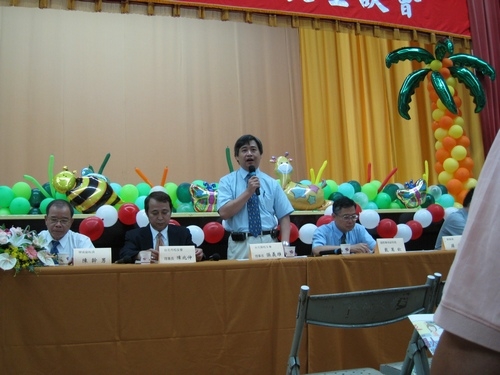 為使新生和家長及早瞭解學校特色與未來的學習、生活環境，本校校友服務暨資源發展處於8月中在全台各縣市（包括金門、澎湖）舉辦共10場新生暨家長座談會，協助將在五虎崗上求學、開創青春歲月的新生踏出成功的第一步。