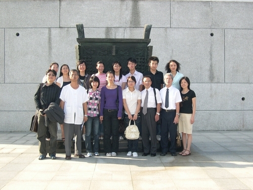 本校自97學年度起與中國大陸簽訂學術交流合作協議之浙江大學、復旦大學進行交換學生計畫，交換生版圖更往前推進擴展至海峽兩岸。