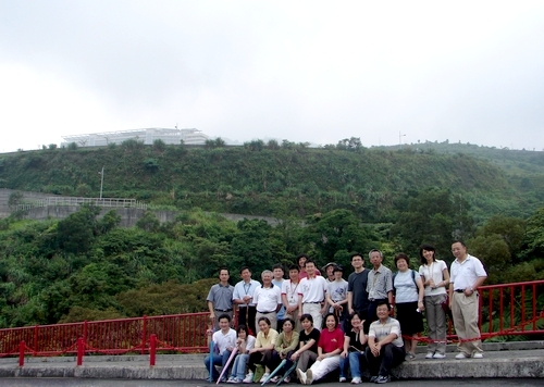 本校舉辦「輕鬆健走 樂活校園」活動，淡水校園由張家宜校長、超級馬拉松好手林義傑先生，蘭陽校園由林志鴻主任，帶領全體教職員工生健走，以落實一人一運動，豐富健康的生活品質。