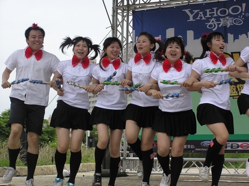 本校「TKU special」啦啦隊，日前參加Yahoo奇摩舉辦的「台灣RUN起來」創意啦啦隊比賽，以充滿創意、活力的表演，獲評審青睞贏得冠軍。