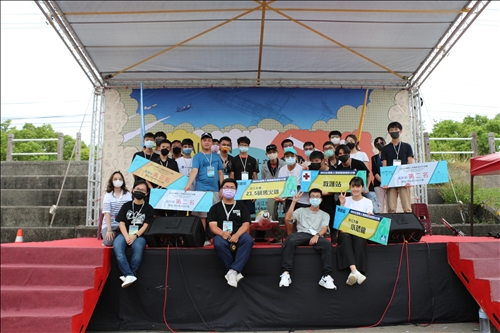 「2022 台灣無人飛機創意設計競賽」航太系大贏家