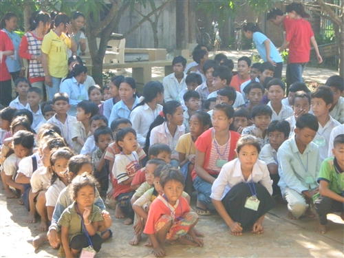 TKU Faculties and Students headed off to Cambodia for Volunteer Service.
