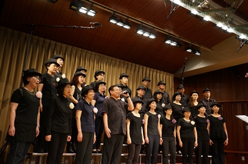 A Night of Celebration and Song