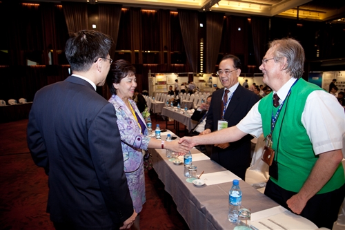 The 10th International Heat Pipe Symposium